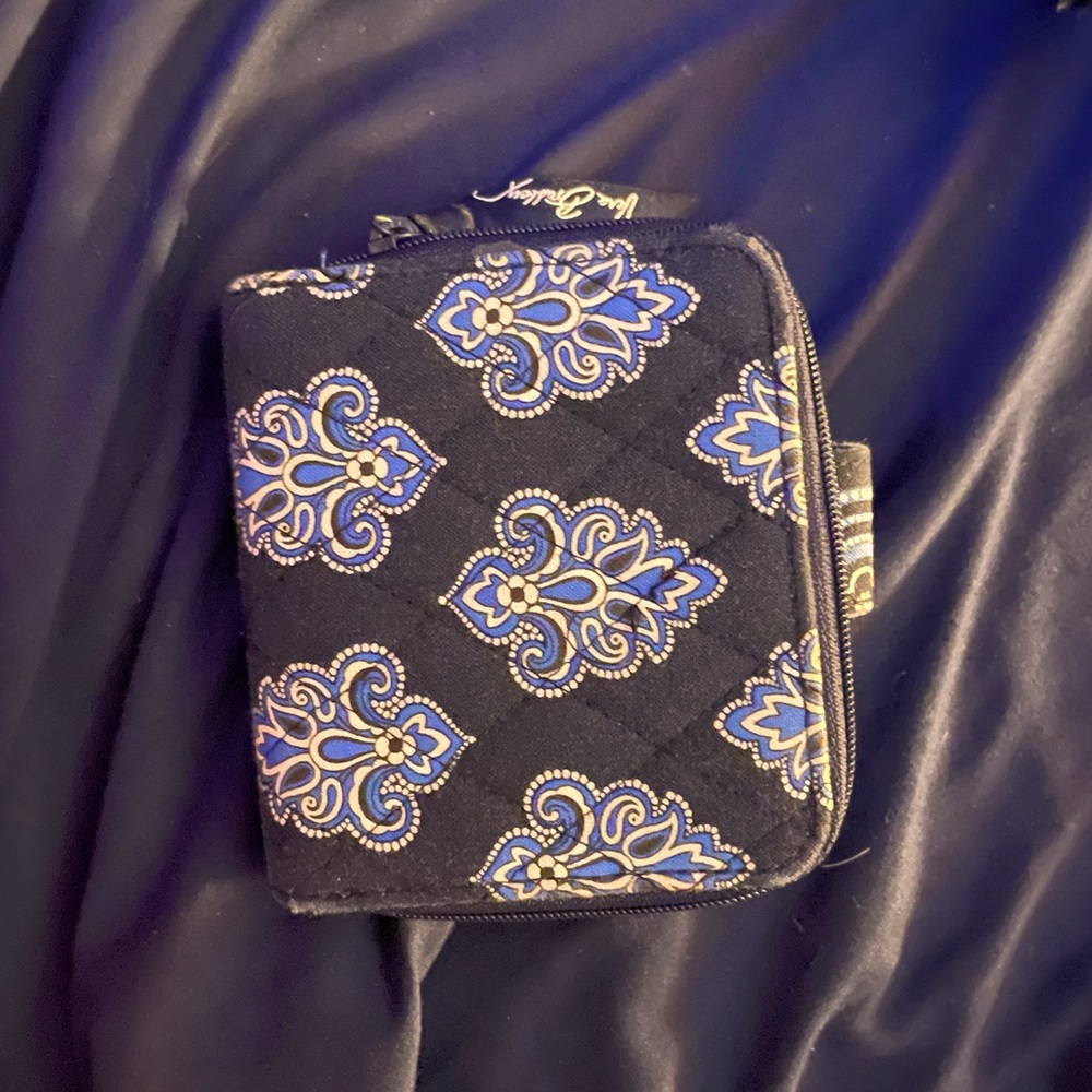 Vera Bradley small wallet